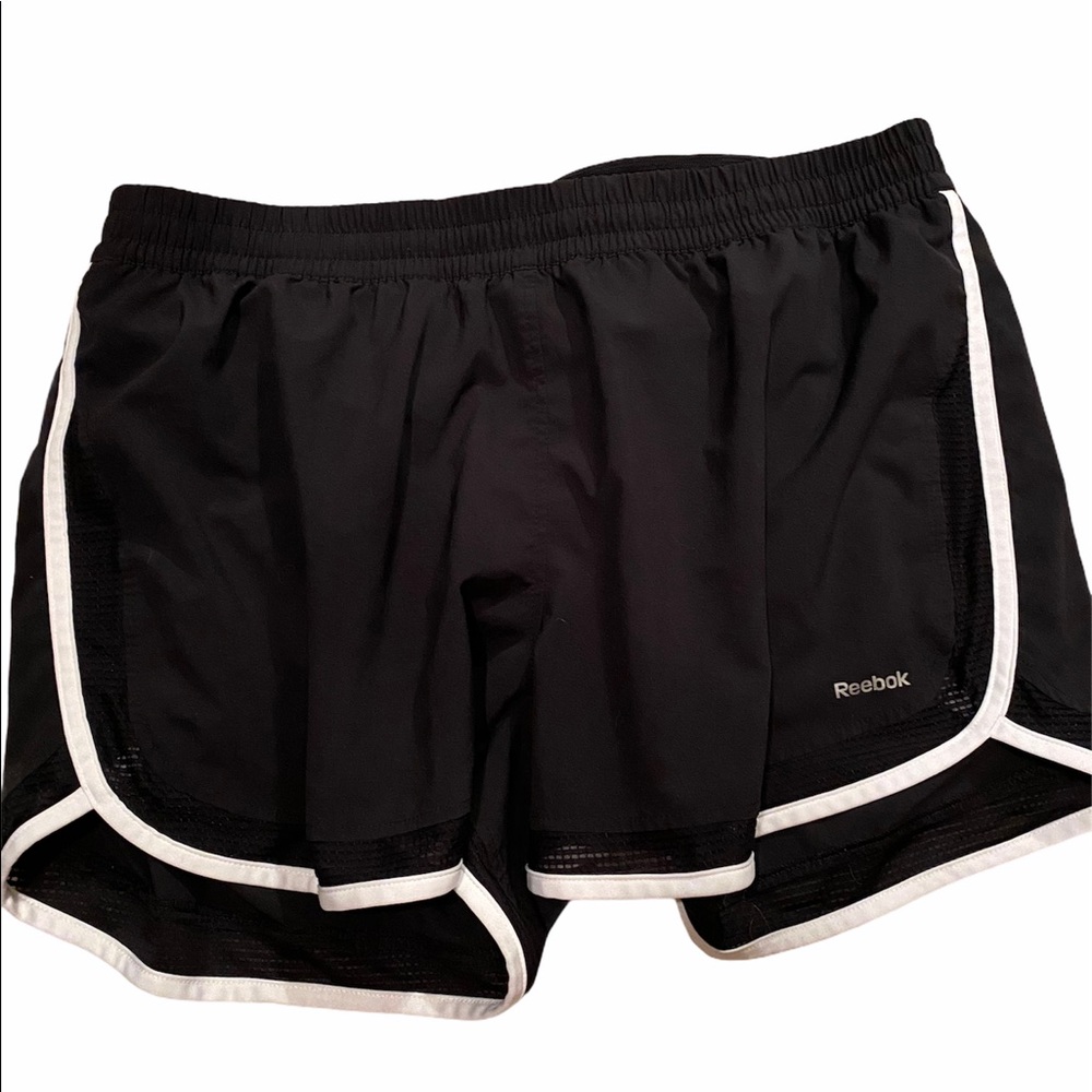 Women’s Reebok play dry shorts